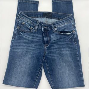 Banana Republic Women’s skinny jeans